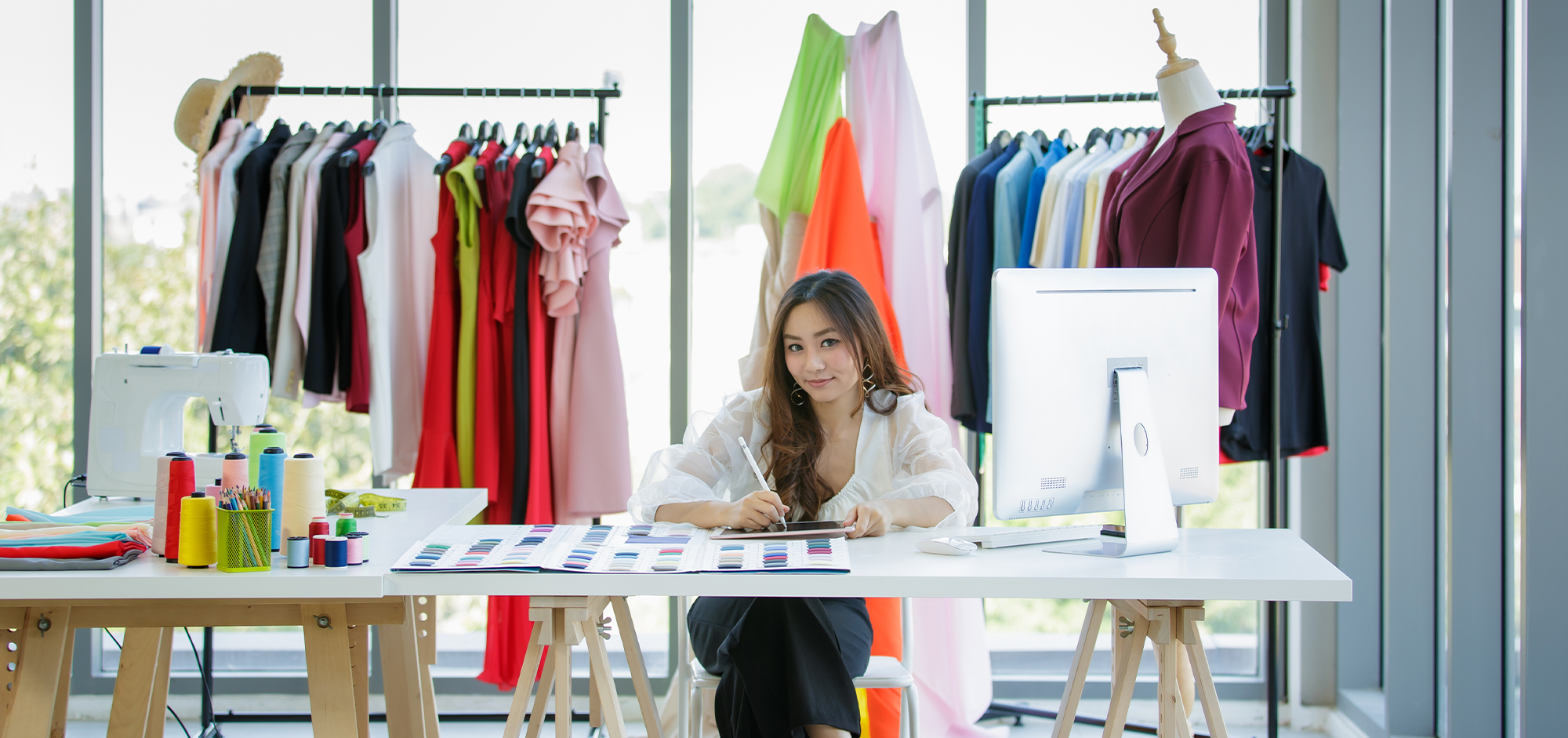 The Future of Retail: Immersive Experiences and Personalized Shopping in Fashion
